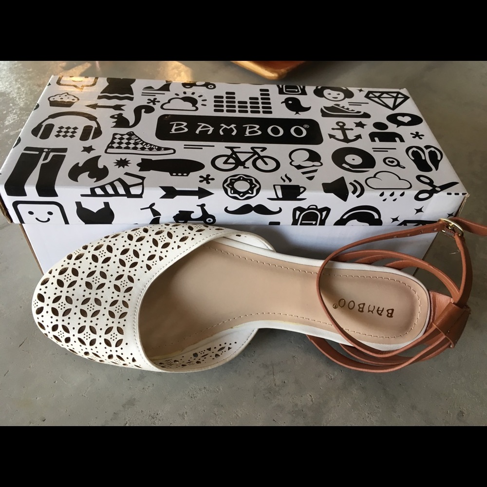 Size 9 flats
